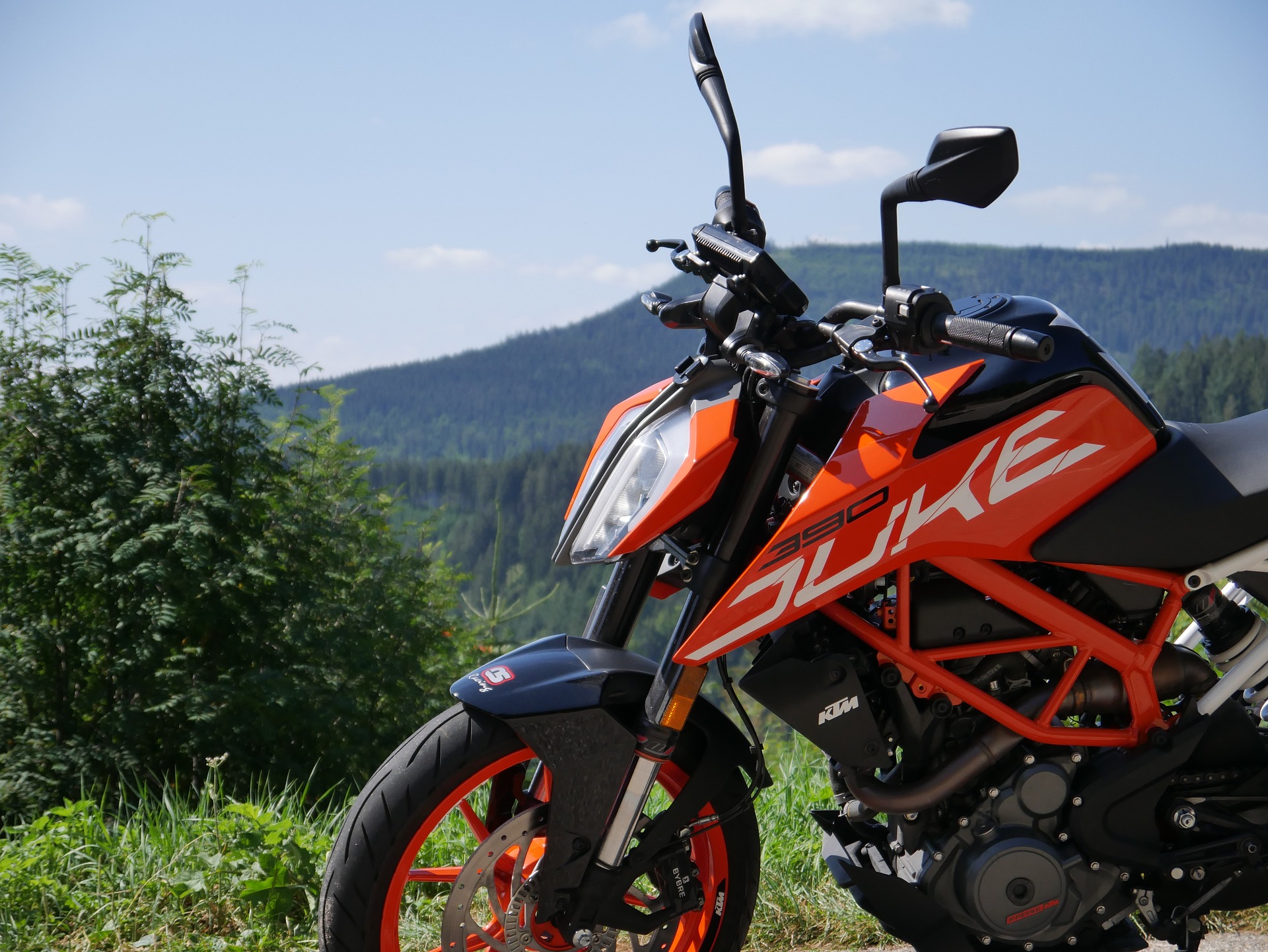 patparganj bajaj bike service centre